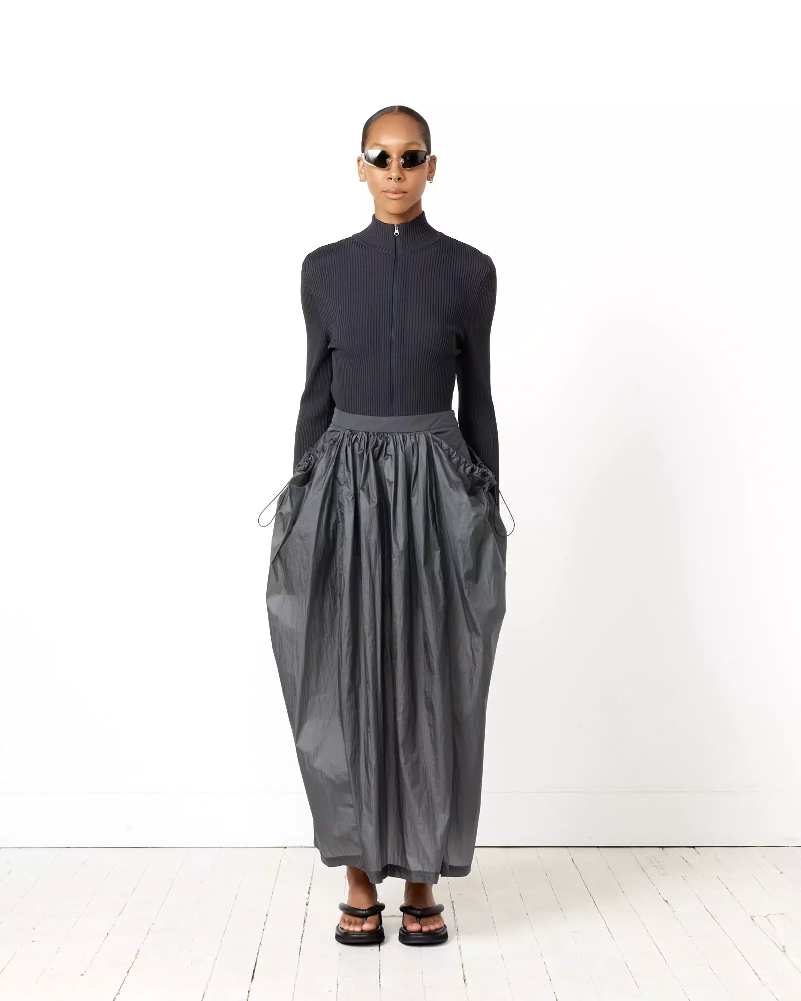 Layered Shirring Skirt in Navy