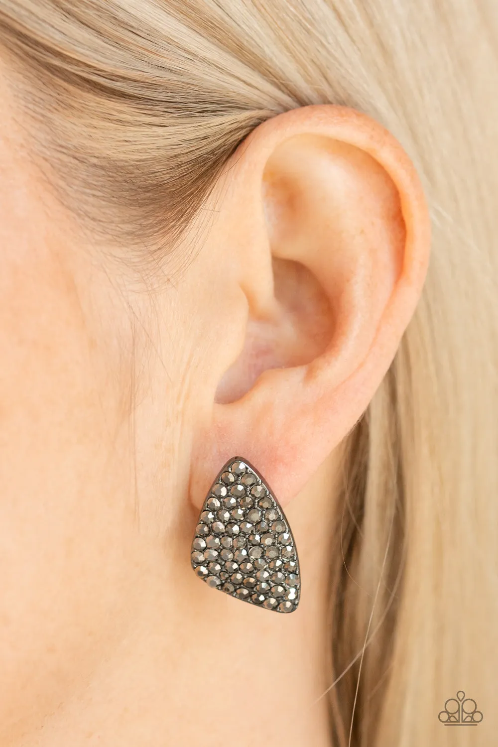 Paparazzi Accessories - Supreme Sheen - Black Earrings