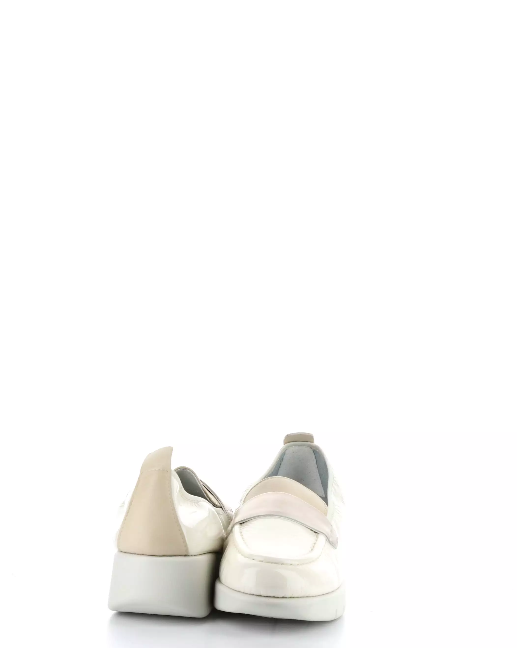 SCREEN MIXED WHITE Round Toe Shoes