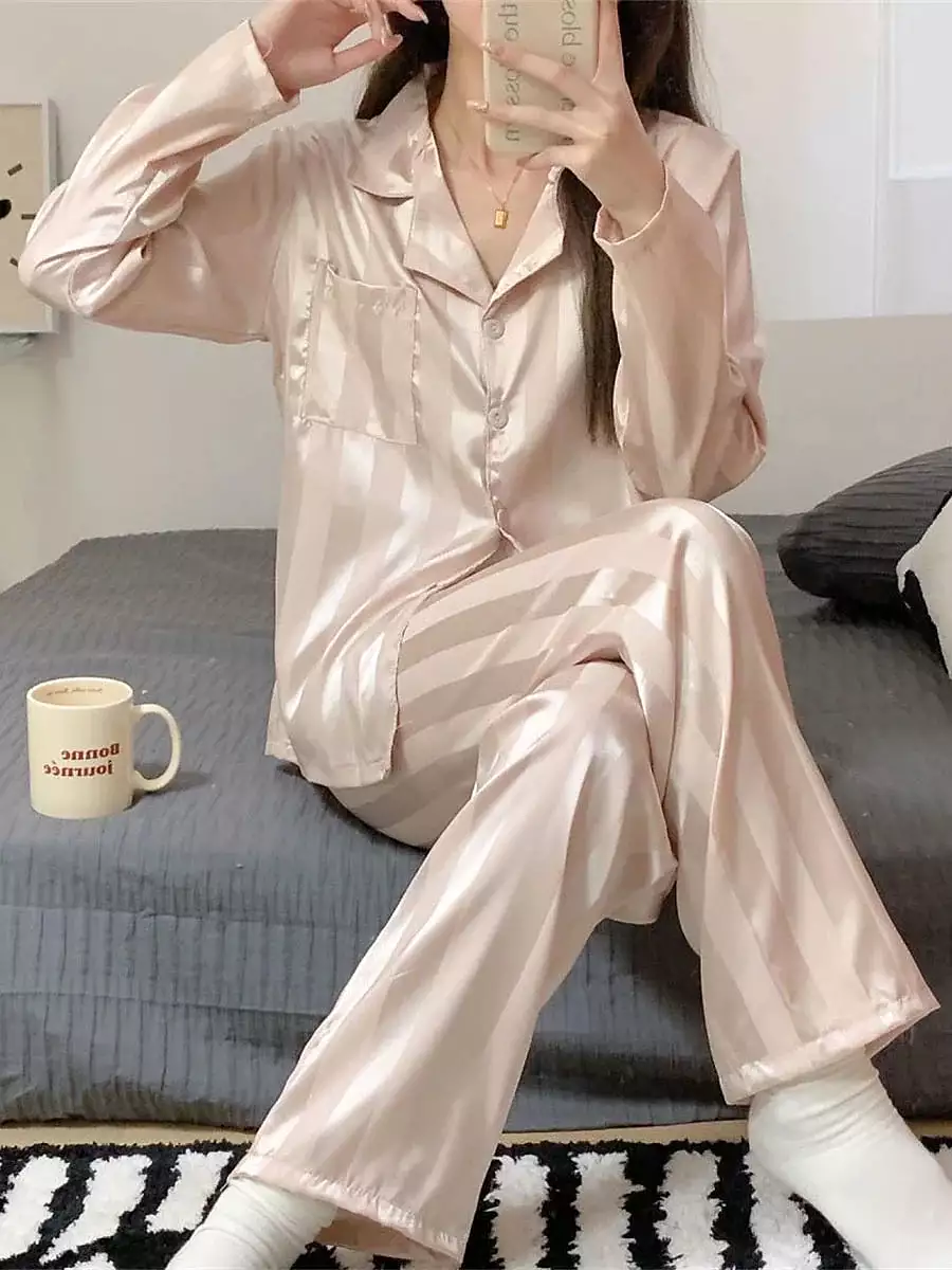 Sophisticated Women's Striped Loungewear Set for Ultimate Comfort and Style