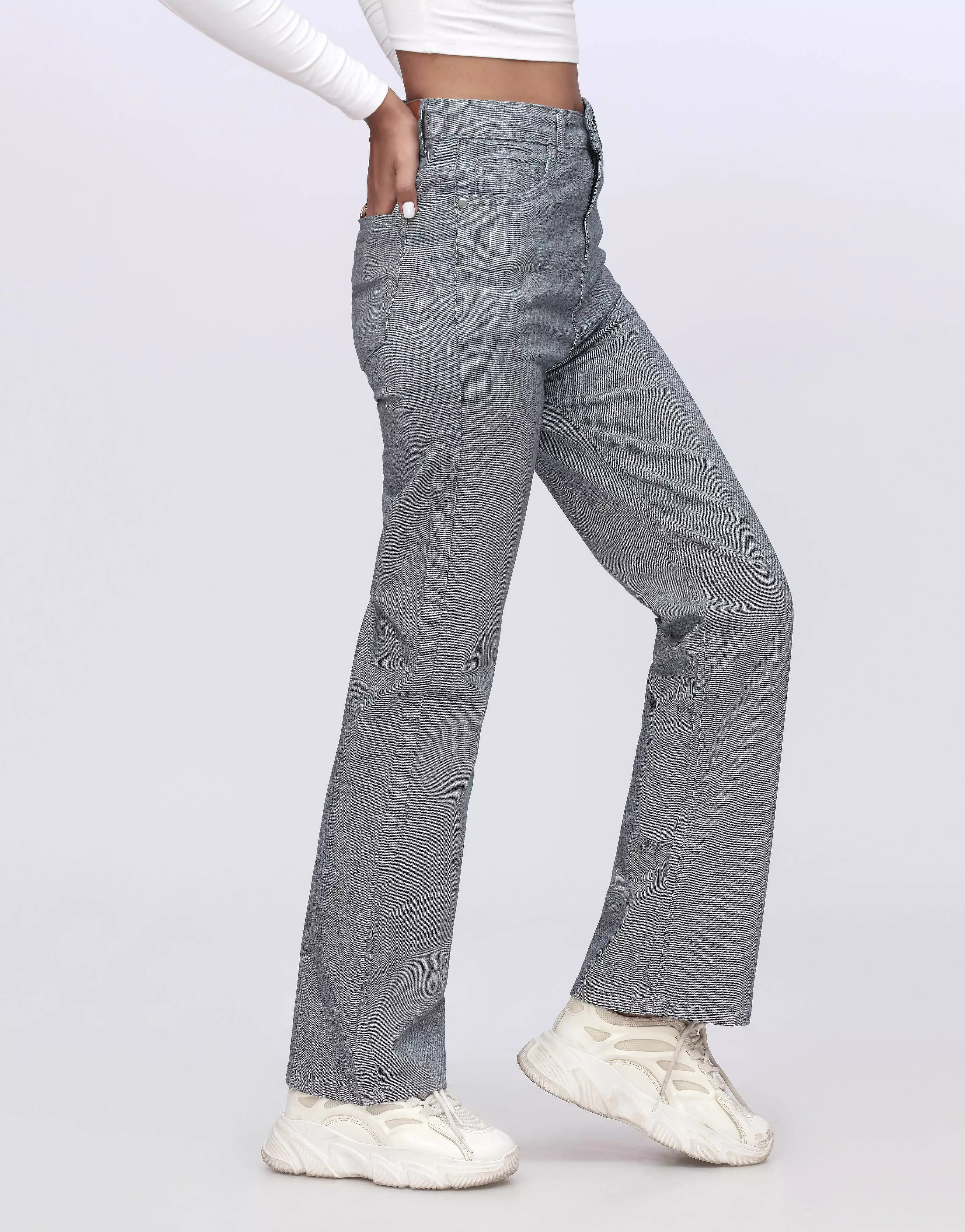 Straight Leg Jeans Grey Wash