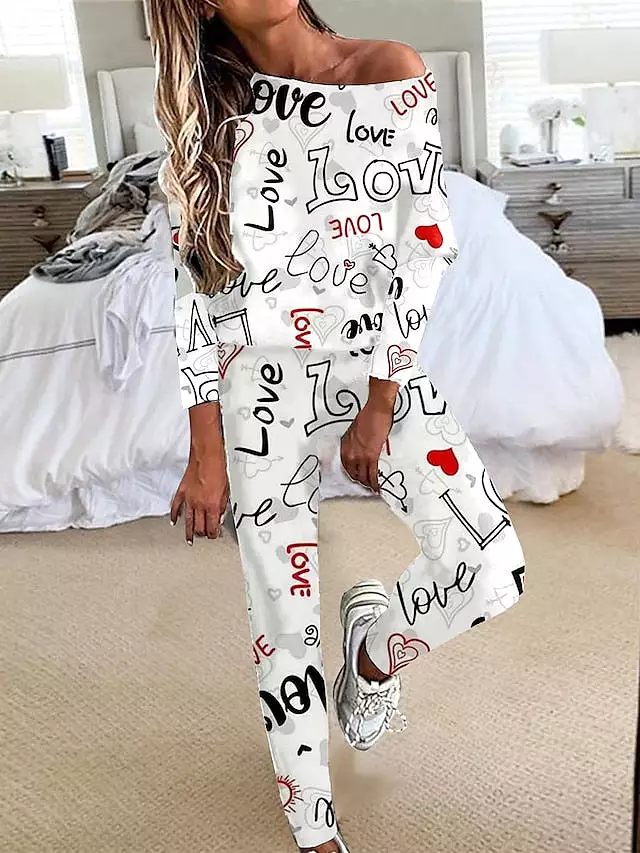 Women's Love and Heart Pattern Sweatsuit Lounge Set