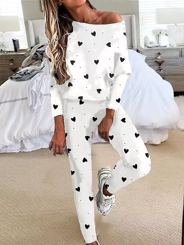 Women's Love and Heart Pattern Sweatsuit Lounge Set